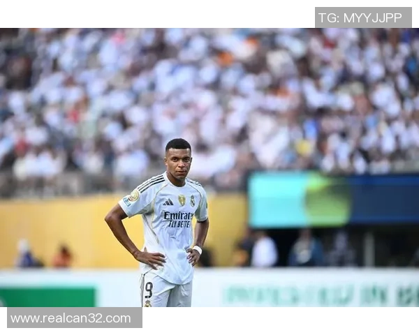 巴黎圣日耳曼足球队球员号码一览及其表现分析 巴黎圣日耳曼足球队球员号码一览及其表现分析