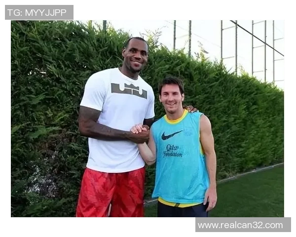 爱足球的篮球巨星是谁 他如何在两项运动中展现天赋与魅力